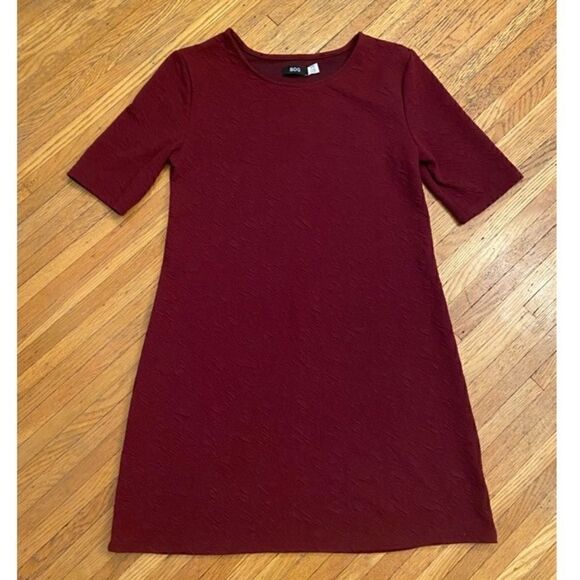 BDG Urban Outfitters burgundy/maroon textured dress - Picture 1 of 3